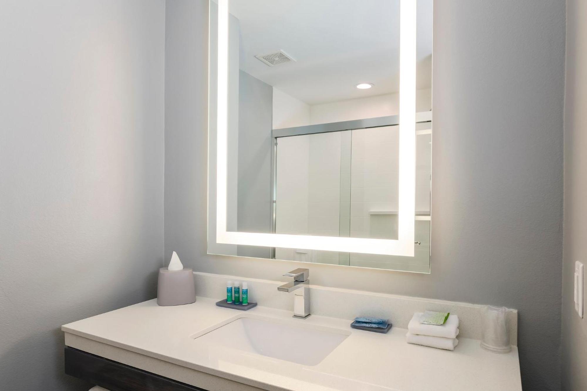 Holiday Inn Express & Suites Houston - Hobby Airport Area By Ihg Luaran gambar